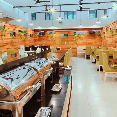 Wemeet Hotel Pingtung Luaran gambar