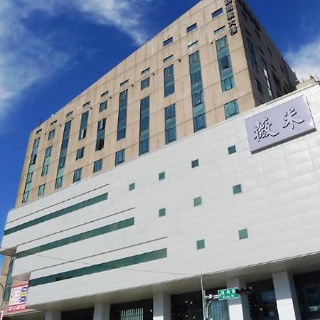 Wemeet Hotel Pingtung Luaran gambar