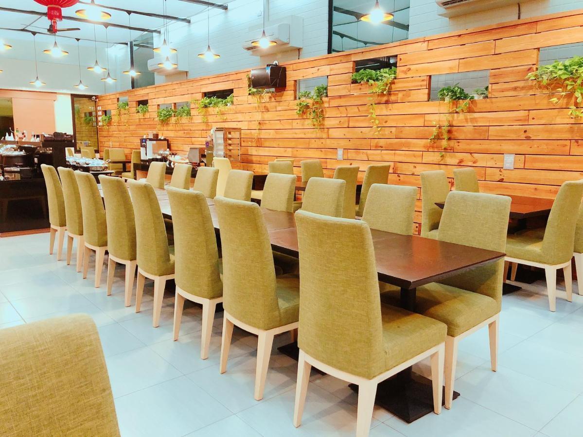 Wemeet Hotel Pingtung Luaran gambar