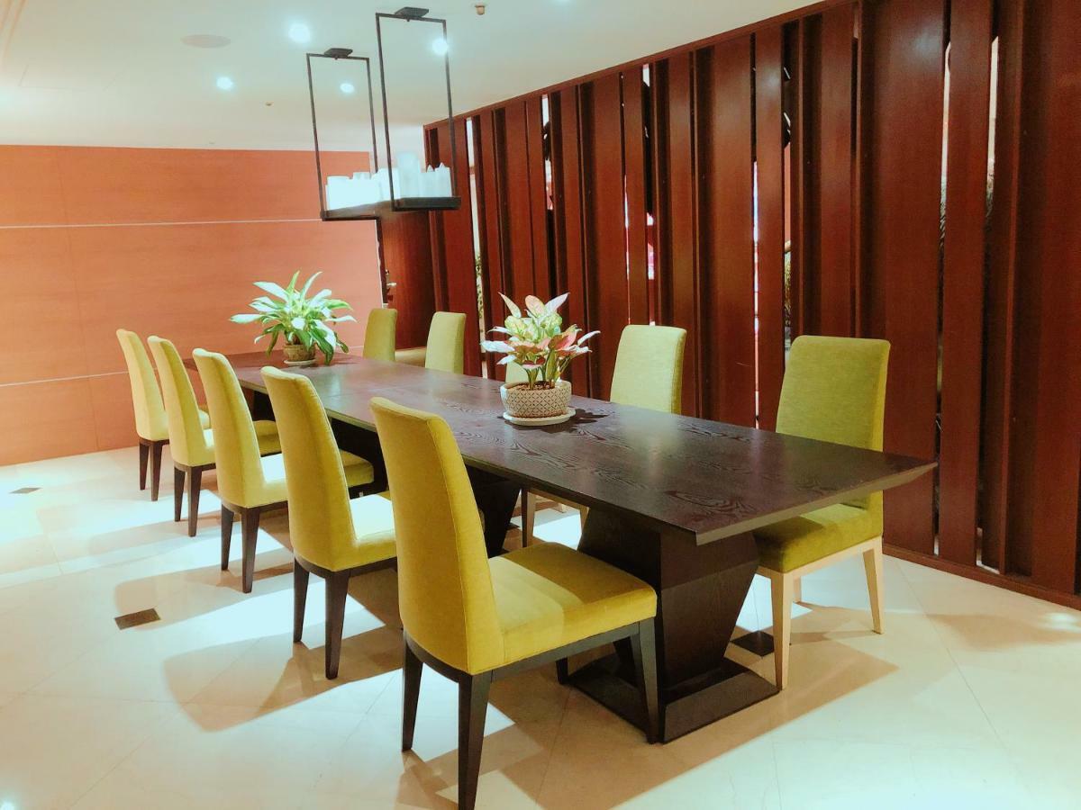 Wemeet Hotel Pingtung Luaran gambar